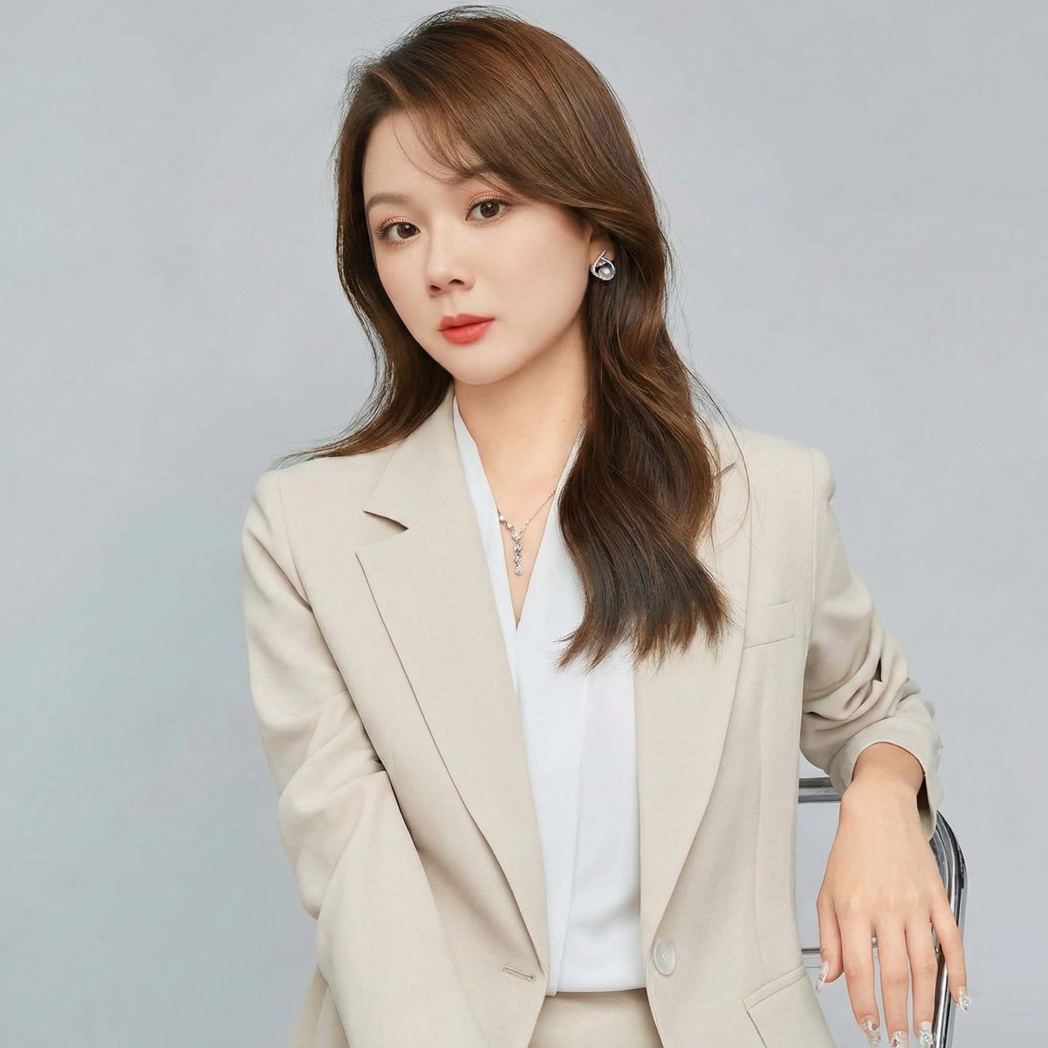 浠锐颜品牌创始人：尹浠銣